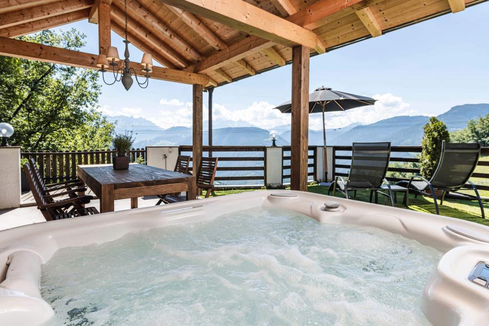 Suites with Jacuzzi