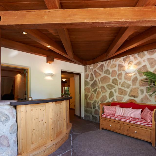 Exclusive Luxus Chalet in the Dolomites South Tyrol Reception and personal Concierge Service